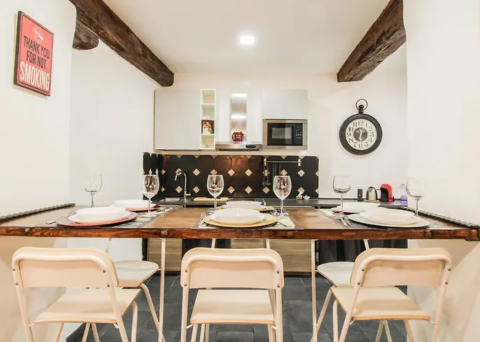 Charming Large - 3 Bedroom In Trastevere